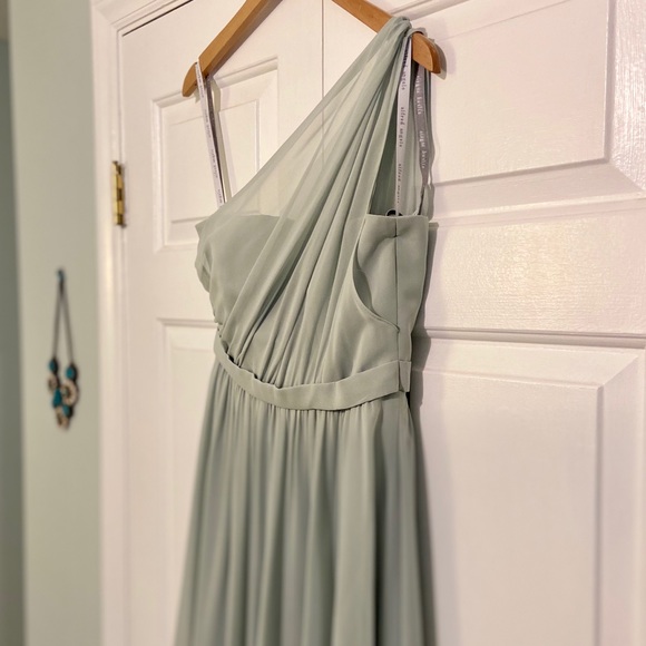 Alfred Angelo sage green chiffon formal dress - Picture 2 of 6
